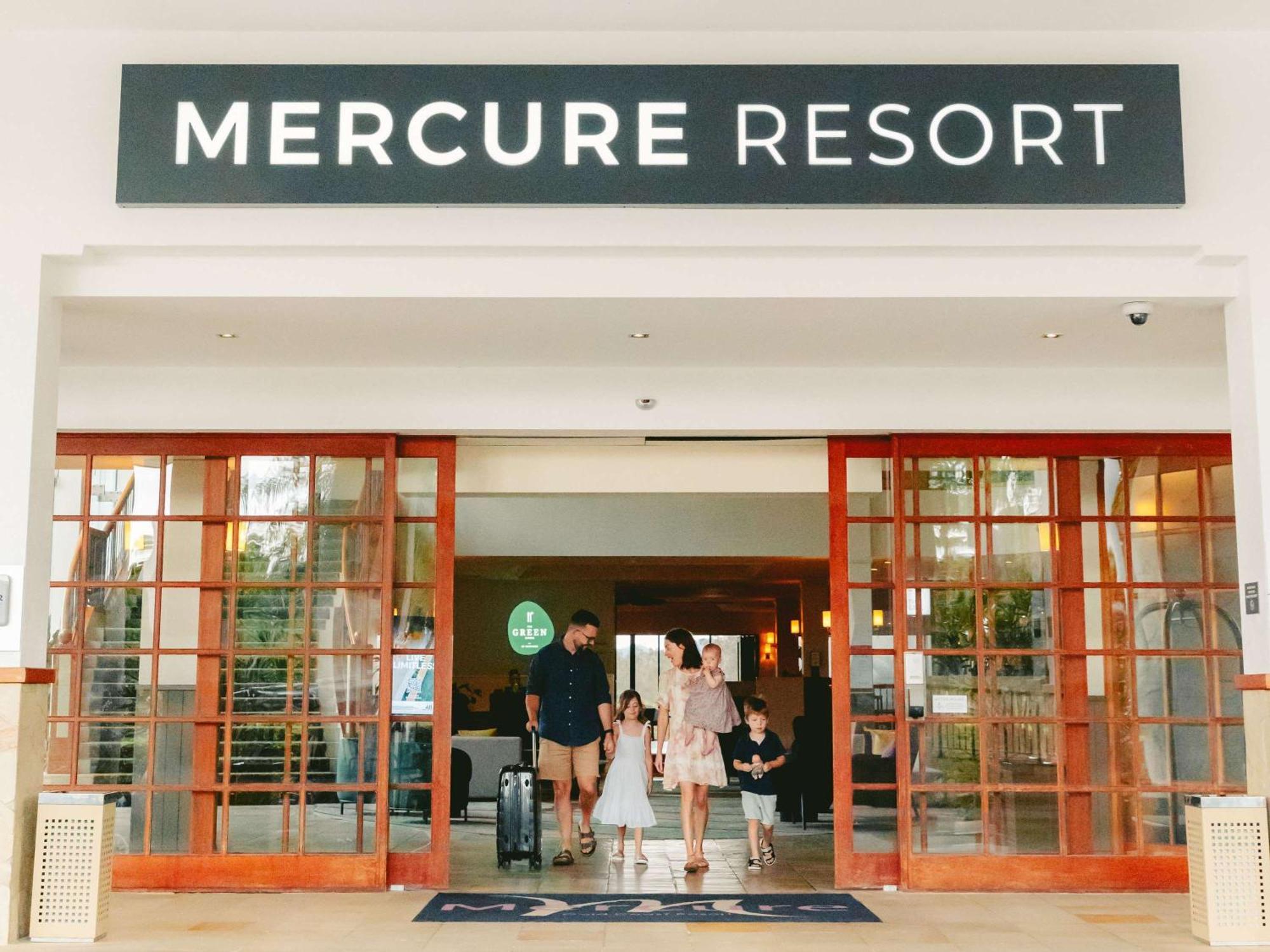 Mercure Gold Coast Resort מראה חיצוני תמונה