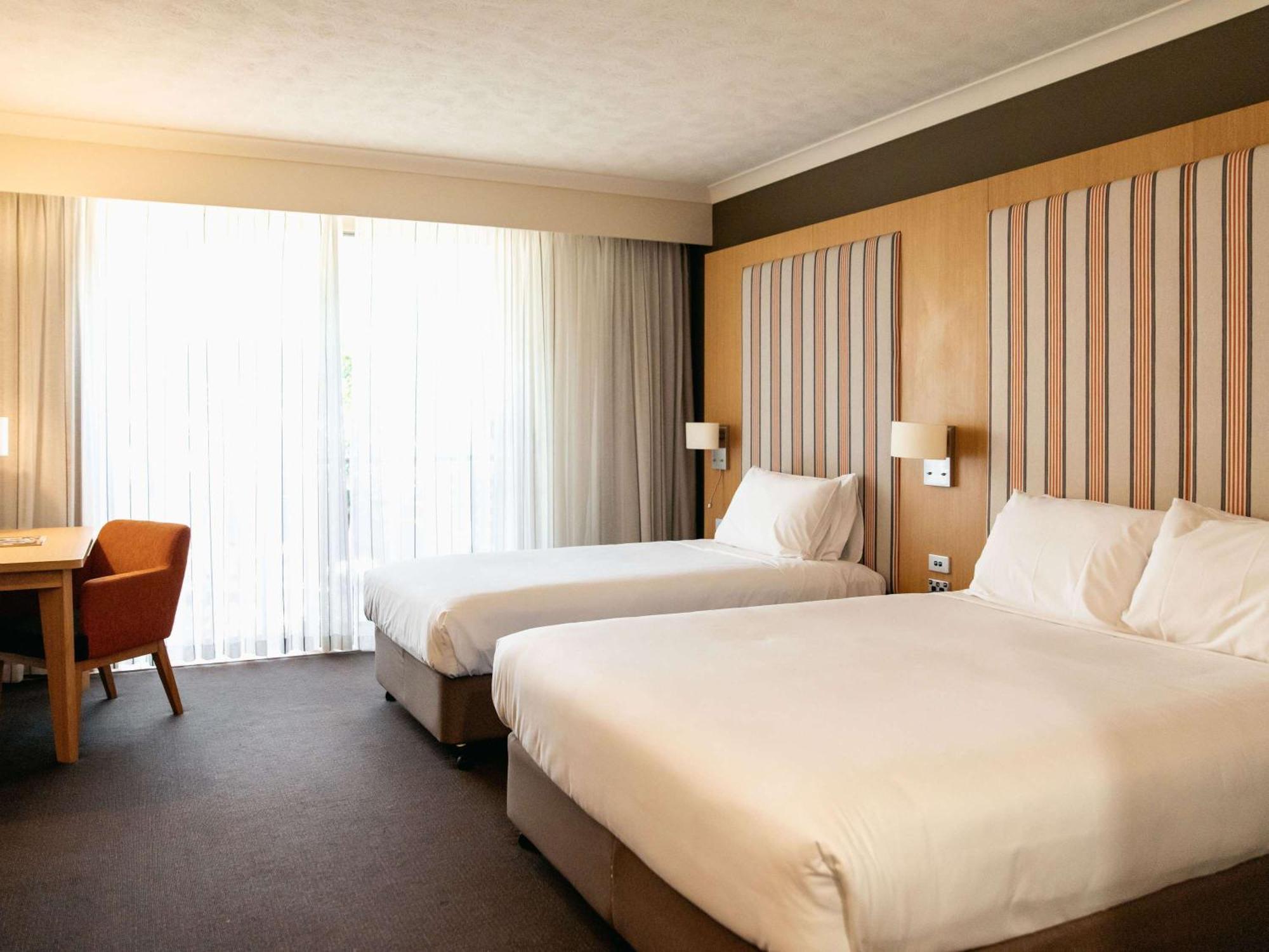 Mercure Gold Coast Resort מראה חיצוני תמונה